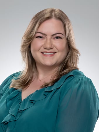 Photo of Deanna Long