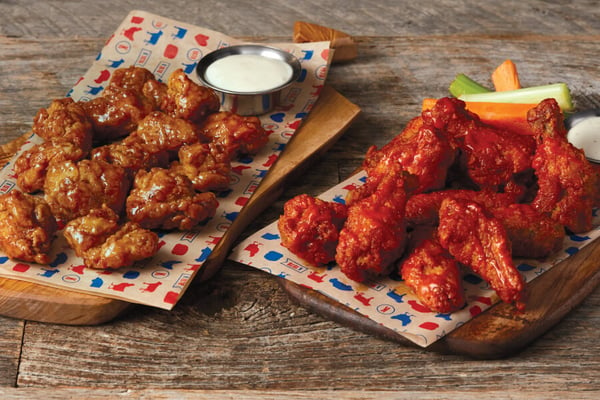 Kelseys - Menu - Rib and Wing Combo