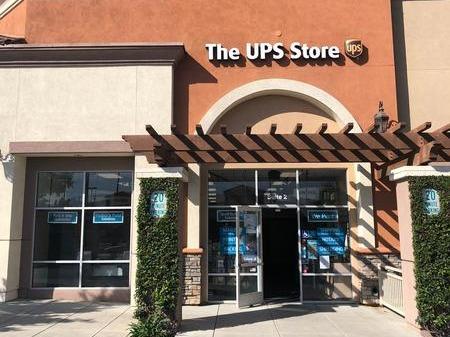 Facade of The UPS Store Nipomo
