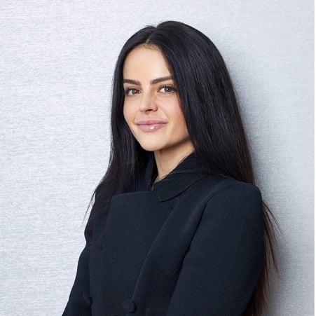 Photo of Kerry Karangelen