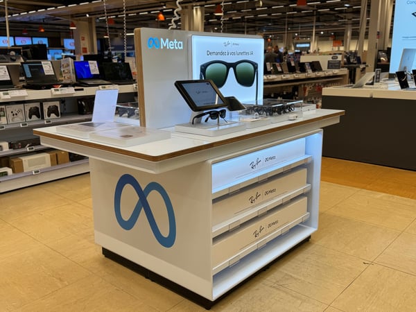 TABLE META x RAYBAN