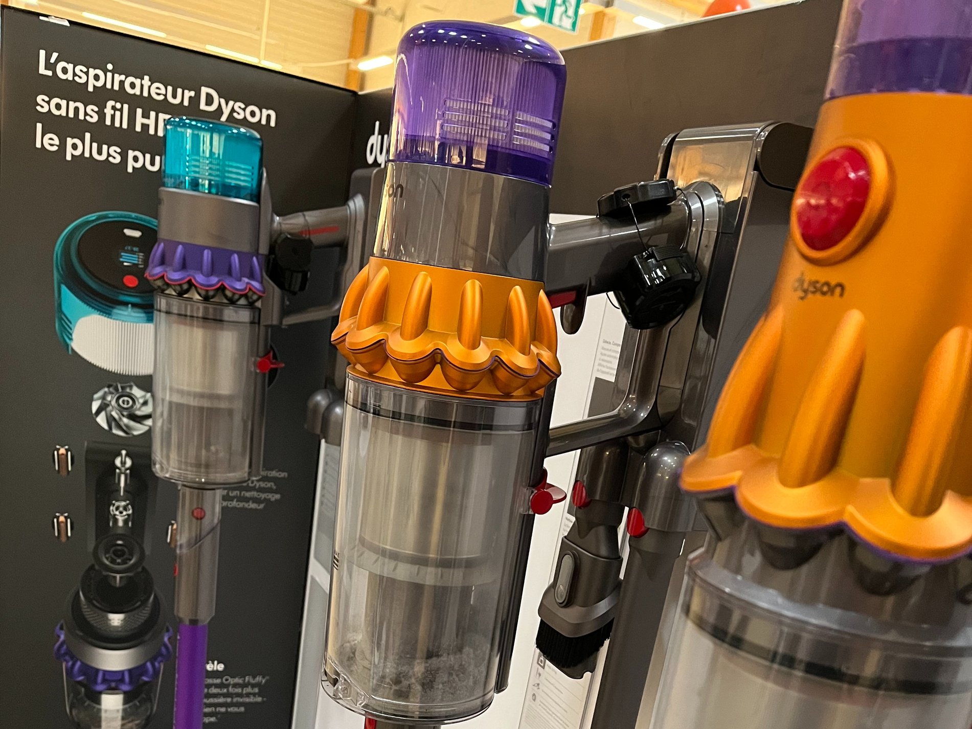 Aspirateurs balais Dyson