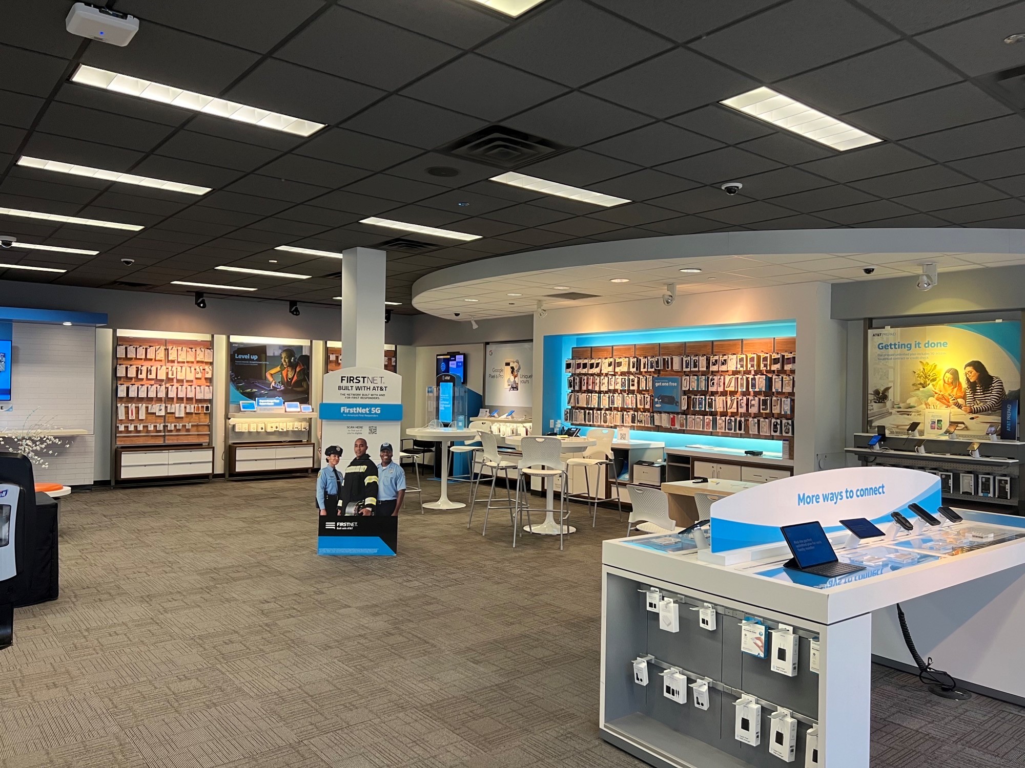 AT&T Town & Country | Cell Phones, Wireless Plans & Accessories | 790 W ...