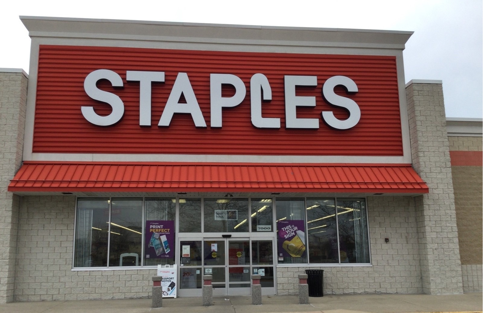 Staples Print and Marketing Services 7000 West Forest Preserve