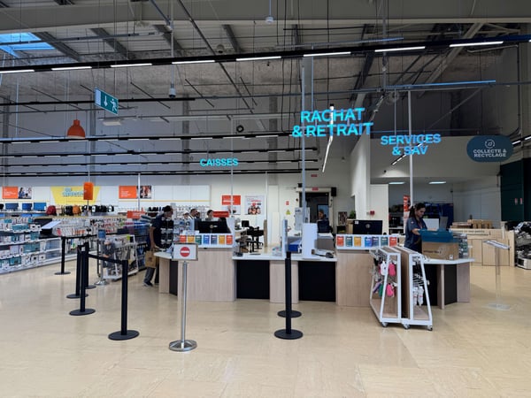 Votre nouvel espace d'accueil, caisse retrait et sav dans votre magasin Boulanger Montevrain