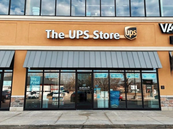 Storefront of The UPS Store in Lansing, KS