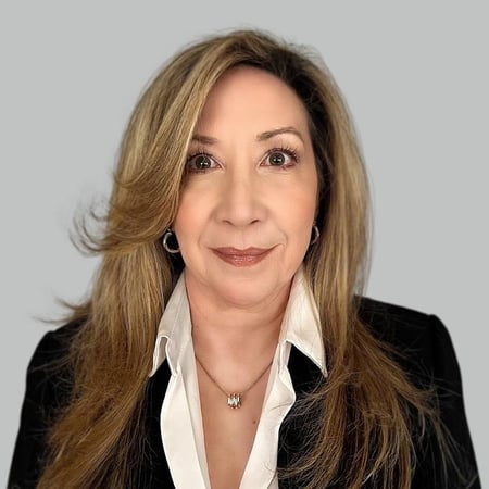 Sylvia Villalpando Advisor Headshot image