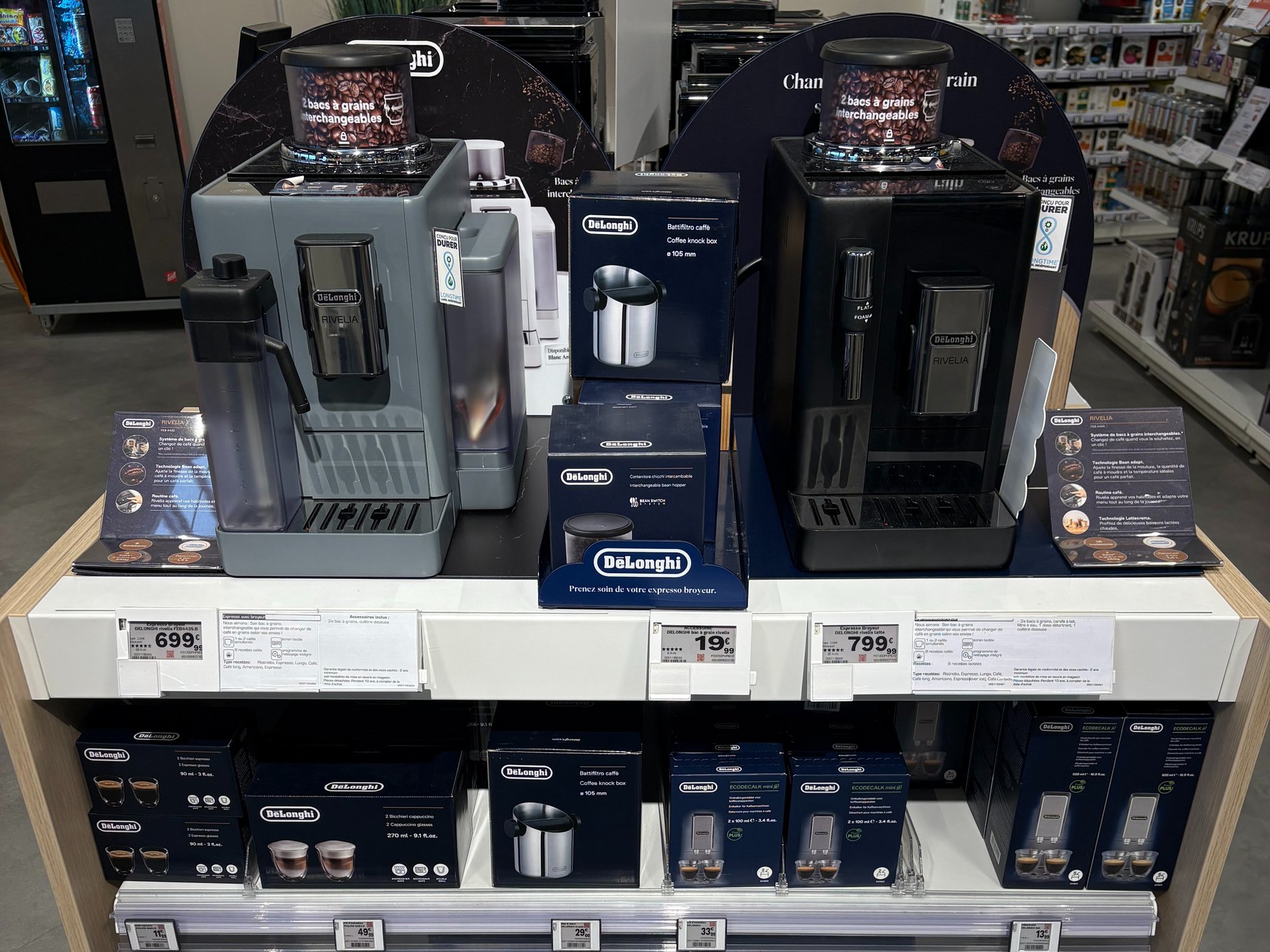 Tête de gondole Delonghi