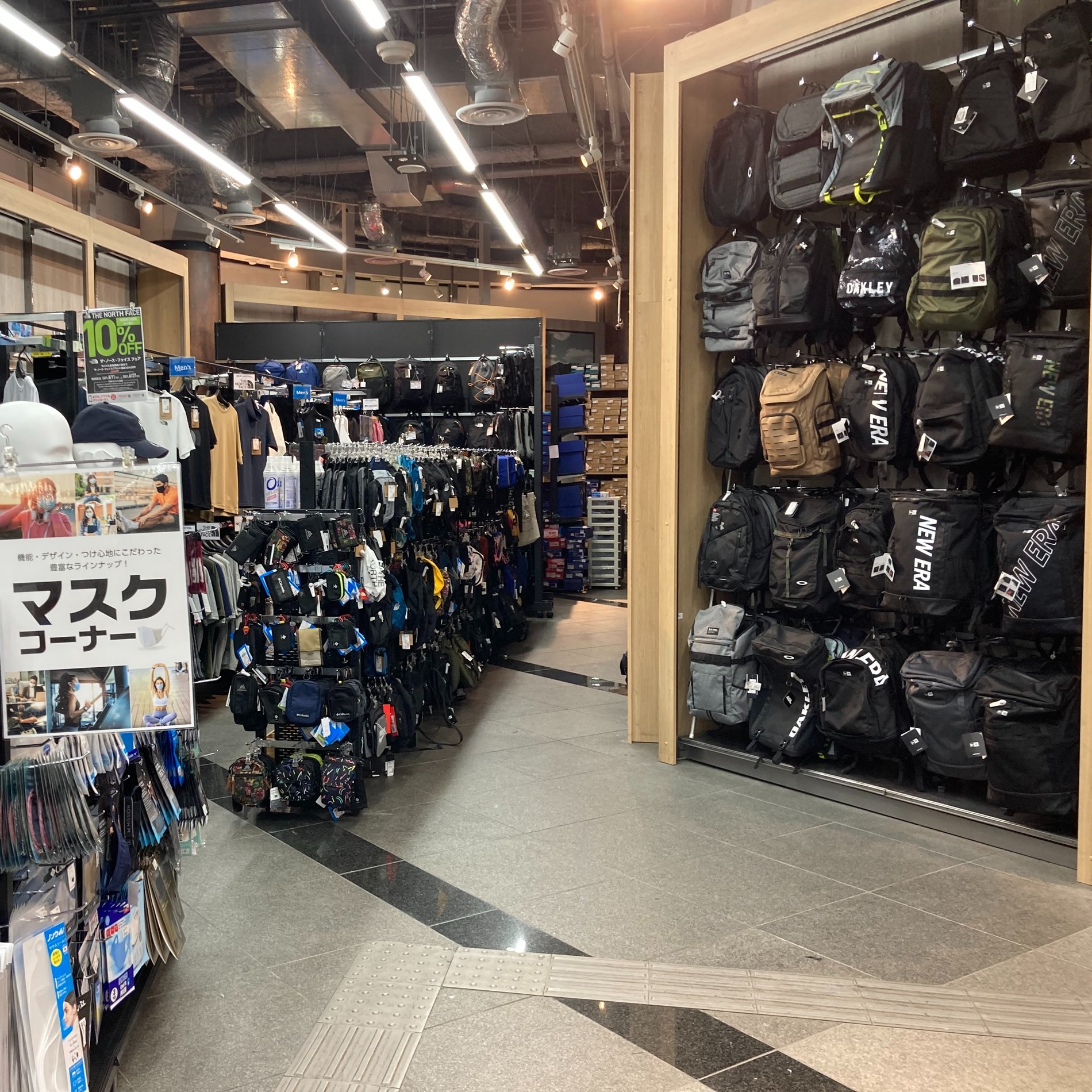 ヴィクトリア スポーツモール池袋東口店 東京都 豊島区 オールスポーツショップ Victoria ヴィクトリア