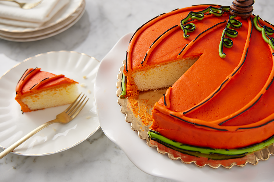 halloween pumpkin cake