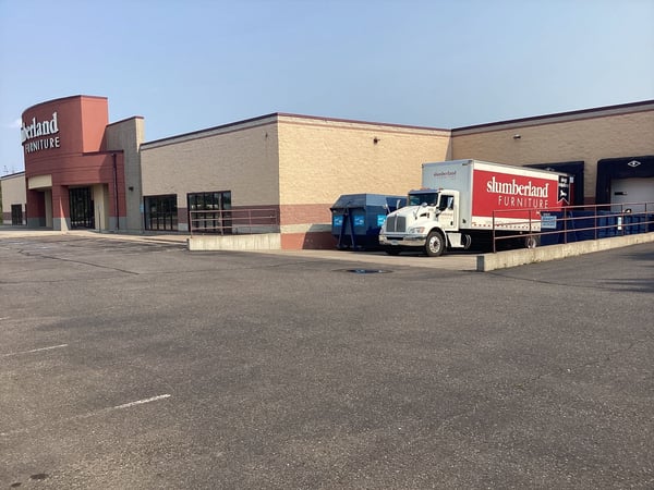 Duluth Hermantown Slumberland Furniture storefront