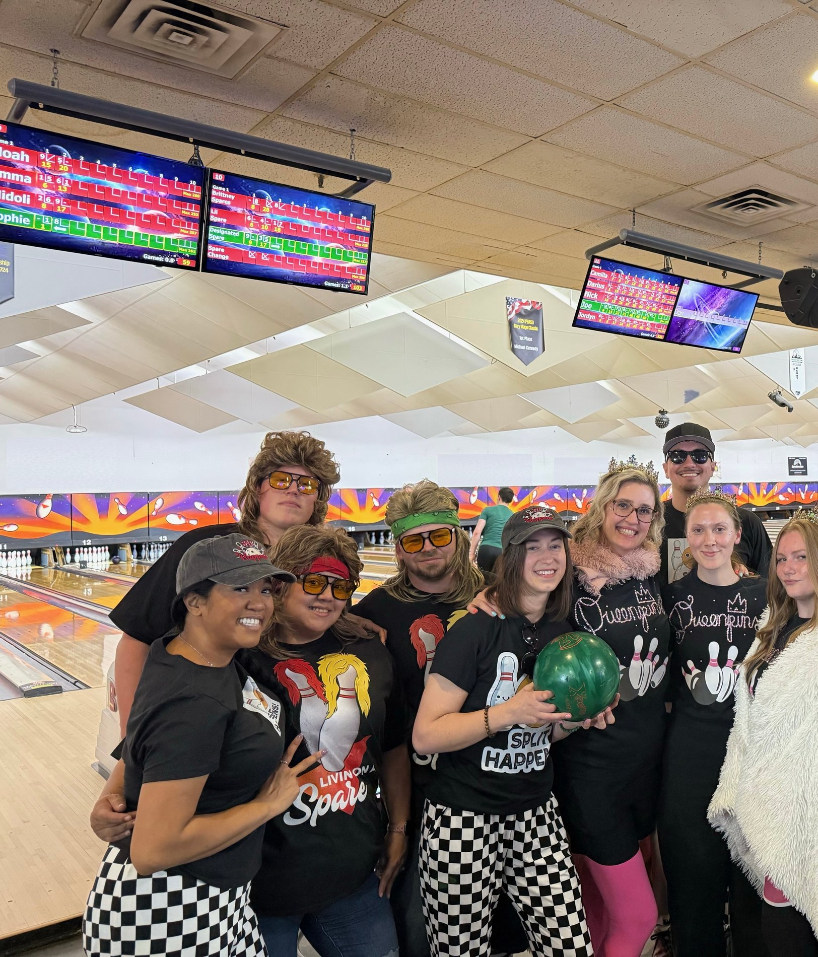 Bowling tournament - teams outfit contest