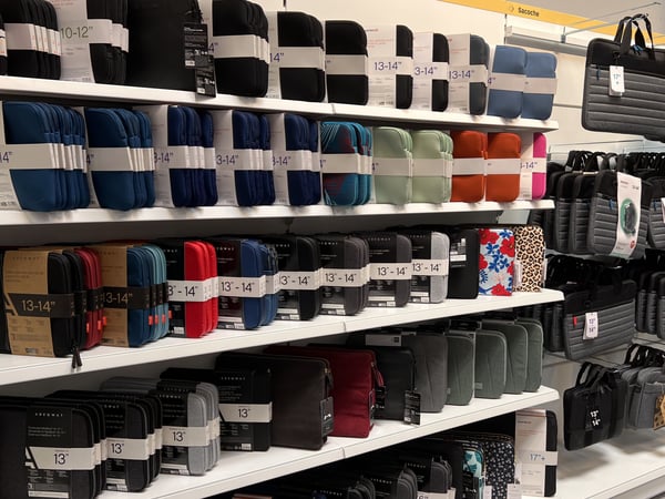 Housse et Pochette ordinateur de Boulanger Ollioules