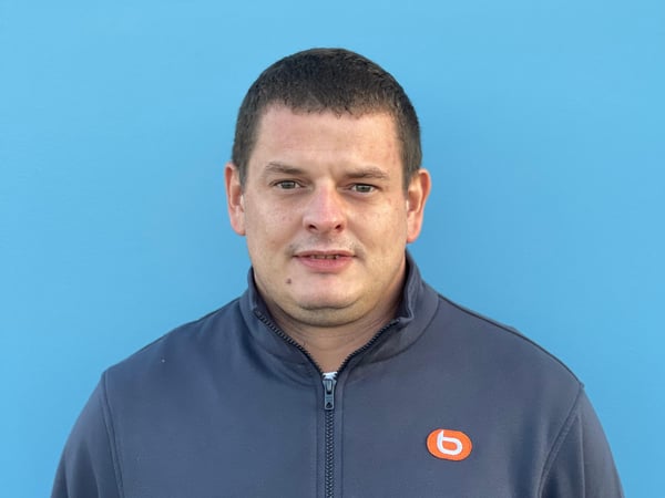 Anthony, Livreur installateur de Boulanger Bias