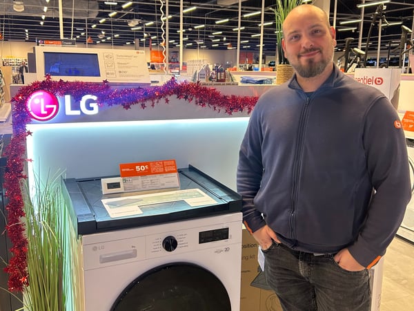 Jessy, Vendeur Confort du magasin Boulanger Lognes