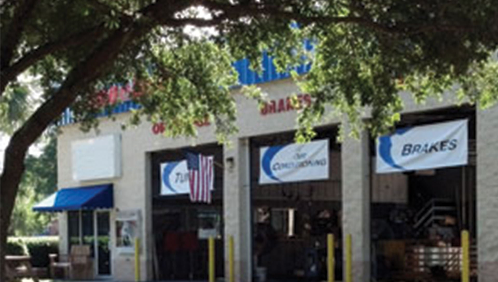 SpeeDee Oil Change & Auto Service in Charleston, SC 29412 683 Folly Rd