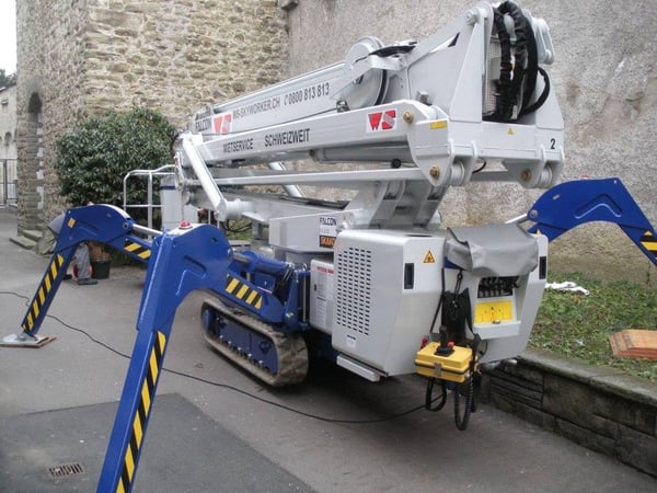 WS Skyworker Anhängerhebebühne