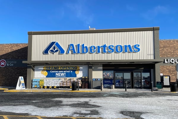 Albertsons store front picture