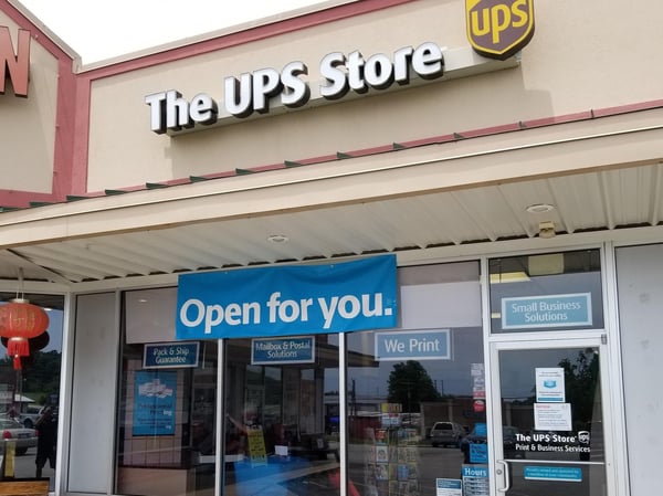 Storefront of The UPS Store in Mountain Home, AR