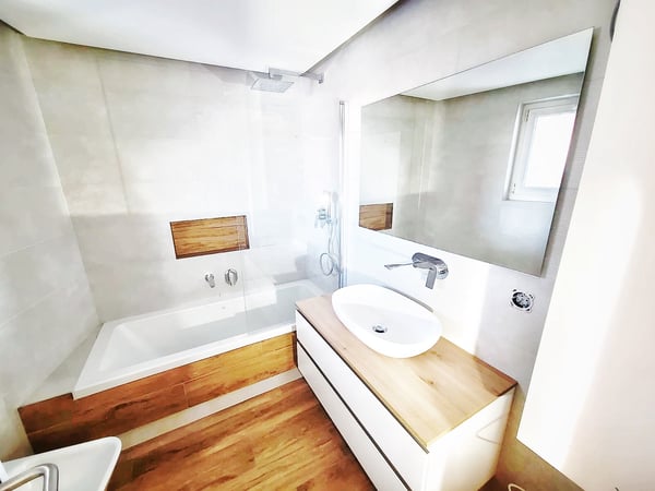 bagno in legno