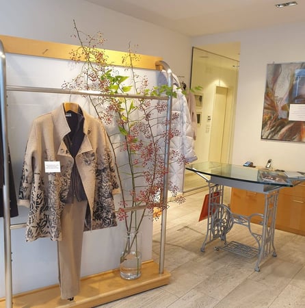Novelli Blusen + Pullover, Basel, made in Italy