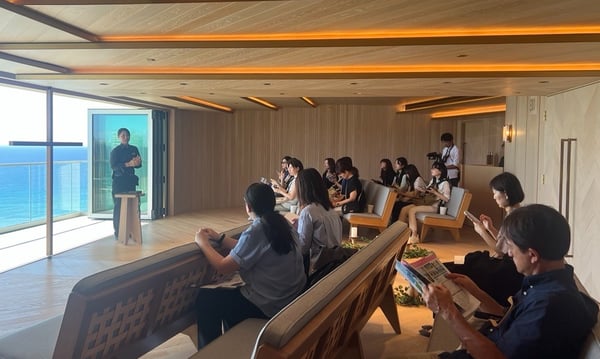 ハワイ視察の様子【会場：ザ・ダイヤモンドヘッドチャペル】