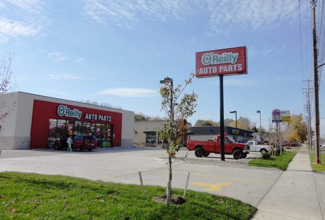 4337 W Saginaw Hwy Lansing, MI O'Reilly Auto Parts
