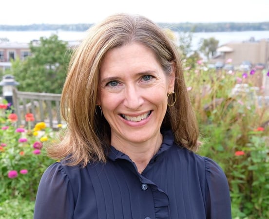 Photo of Lisa Lauson